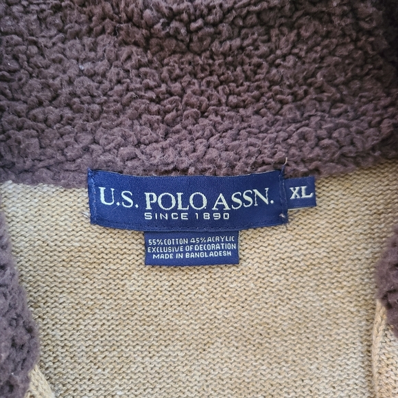 US Polo Men's 1/4 Zip Mock Neck Sweater - Picture 4 of 6